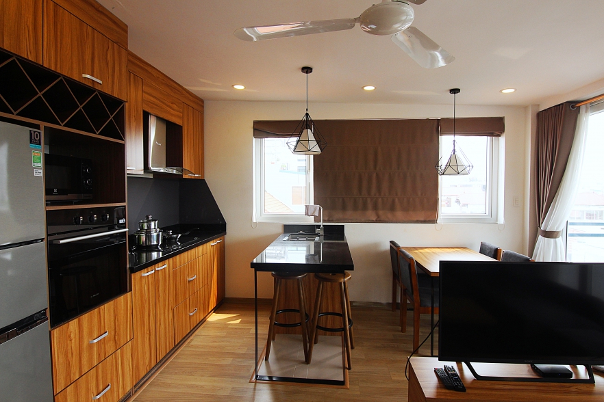 Top floor super modern apartment for rent on Dang Thai Mai, Tay Ho