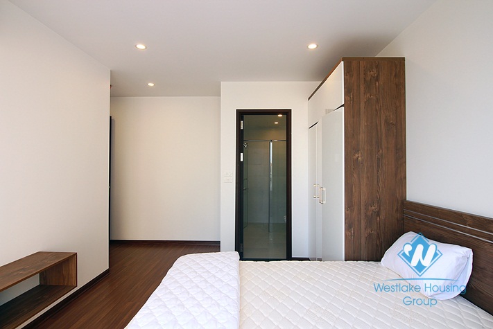 A brand new 2 bedroom apartment  with lake view in Tu hoa, Tay ho