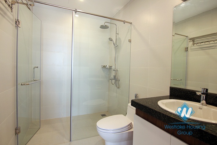 A brand new 2 bedroom apartment  with lake view in Tu hoa, Tay ho