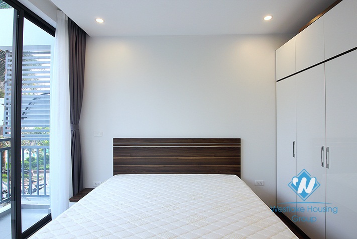 A brand new and bright 1 bedroom apartment for rent in Tay Ho, Ha Noi