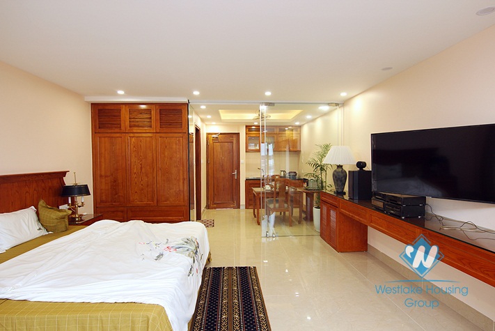 A new studio with lot of natural light for rent in Au co, Tay ho