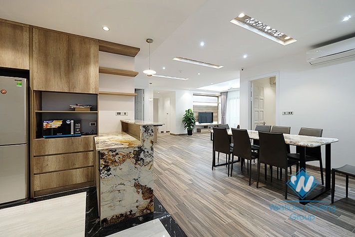 A nice and new 3 bedroom apartment for rent in Ciputra, Tay ho, Ha noi