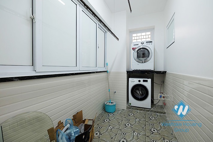 A nice and new 3 bedroom apartment for rent in Ciputra, Tay ho, Ha noi