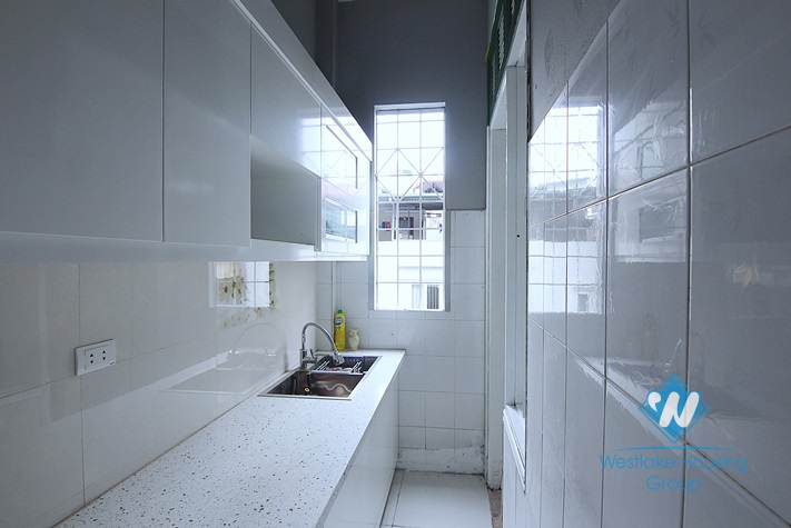 Super 1 bedroom apartment for rent in Au Co st, Tay Ho.