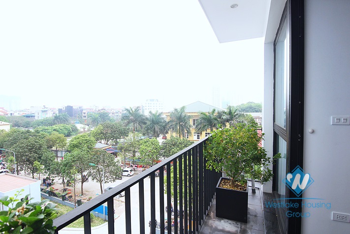 A super and brandnew 1 bedroom apartment for rent in Xuan La st, Tay Ho.