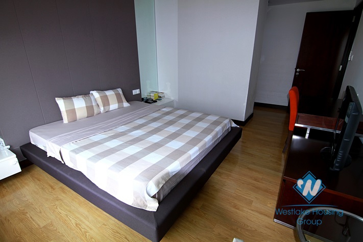 Lovely 3 bedrooms apartment for rent in Hoa Binh Green, Ba Dinh, Ha Noi.