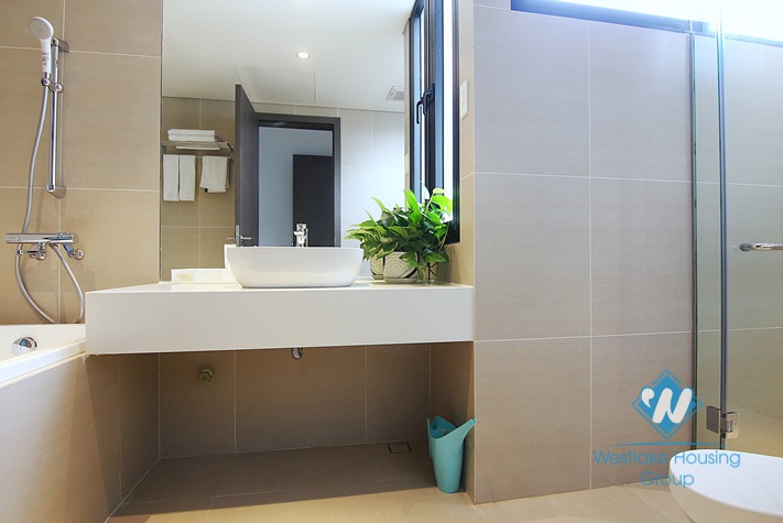 A super and brandnew 1 bedroom apartment for rent in Xuan La st, Tay Ho.