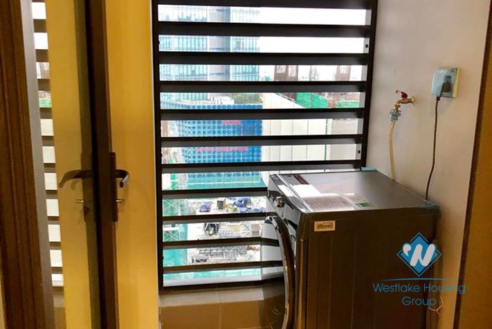 Lovely and brand-new apartment for rent in Vinhome Metropolis, Lieu Giai, Ba Dinh area.