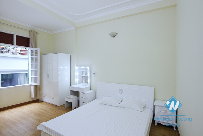 Super 1 bedroom apartment for rent in Au Co st, Tay Ho.