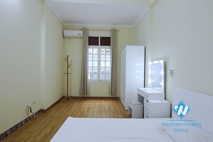 Super 1 bedroom apartment for rent in Au Co st, Tay Ho.