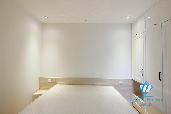 A bright and cute apartment for rent near the Westlake side