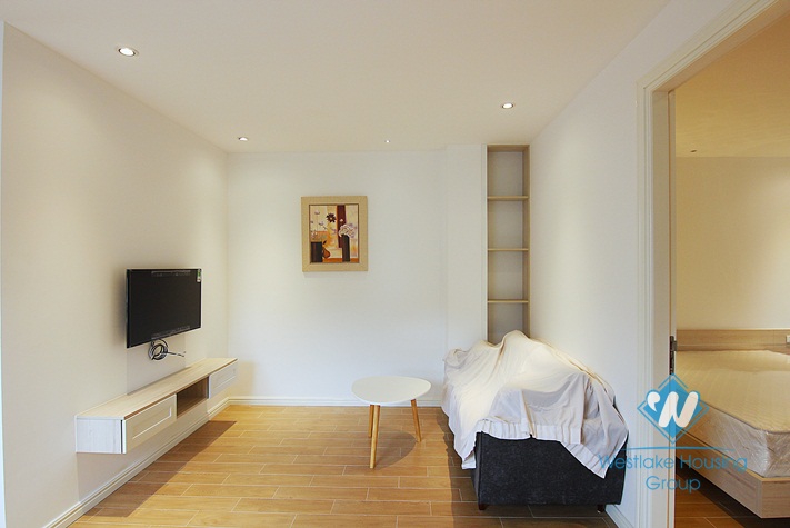 A bright and cute apartment for rent near the Westlake side