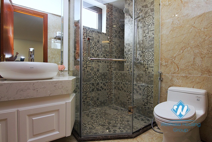 A glamorous apartment for rent on Xuan Dieu, Tay Ho District