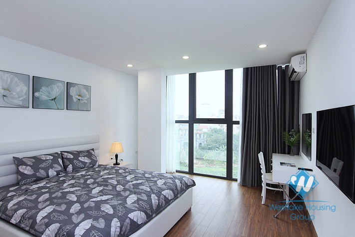 A glamorous apartment for rent on Xuan Dieu, Tay Ho District