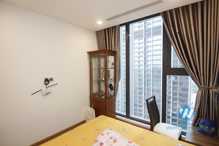 A wonderful apartment for rent in Vinhome Metropolis