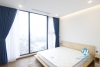 A modern 3 bedroom apartment for rent in Vinhome Metropolis