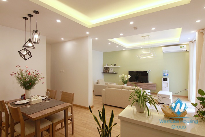 A nice 02 bedrooms for rent in Xuan Dieu area, Tay Ho District, Hanoi 