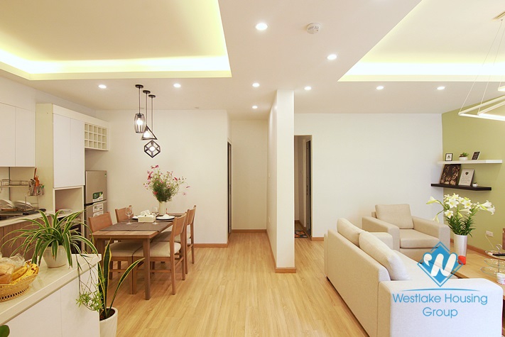 A nice 02 bedrooms for rent in Xuan Dieu area, Tay Ho District, Hanoi 