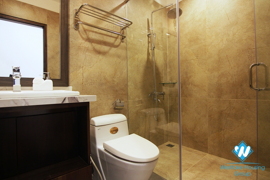 Spacious 4 bedrooms rental apartment on Dang Thai Mai street, Tay Ho, Hano