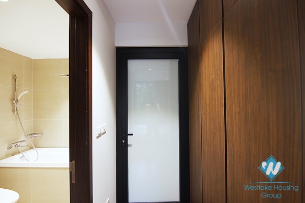 Spacious, modern 1 bedroom apartment for rent on To Ngoc Van, Tay Ho, Hanoi 