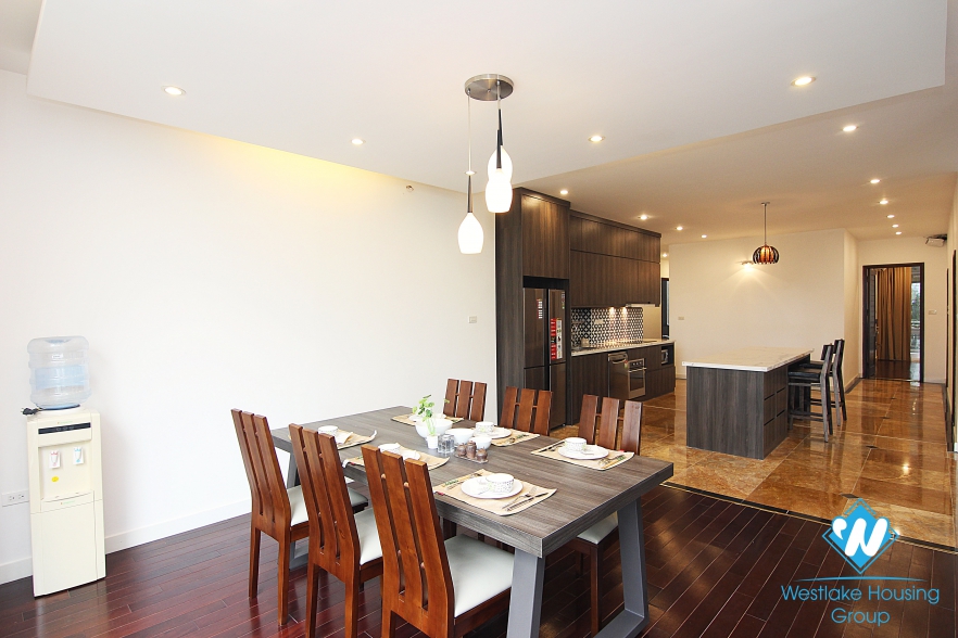 Spacious 4 bedrooms rental apartment on Dang Thai Mai street, Tay Ho, Hano
