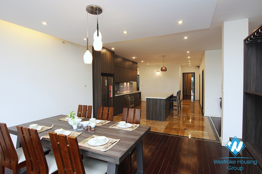 Spacious 4 bedrooms rental apartment on Dang Thai Mai street, Tay Ho, Hano