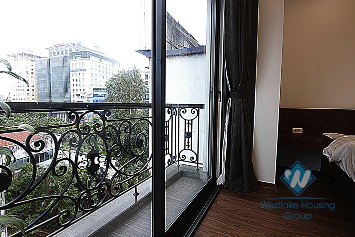Modern and clean 1 bedroom apartment near Lotte tower for rent in Lieu Giai, Ba Dinh.