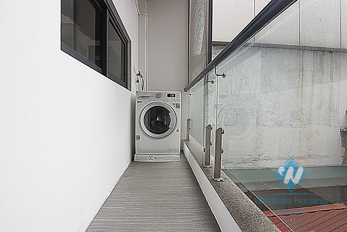 Modern and clean 1 bedroom apartment near Lotte tower for rent in Lieu Giai, Ba Dinh.