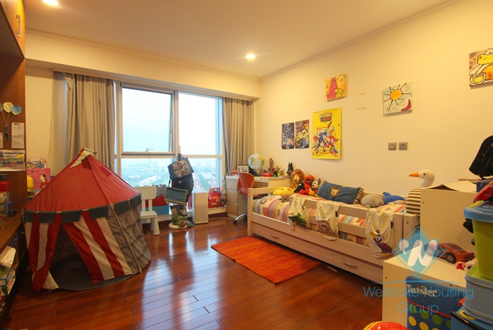 Highfloor well planned 4 bedrooms apartment for rent in Ciputra, Hanoi, Vietnam