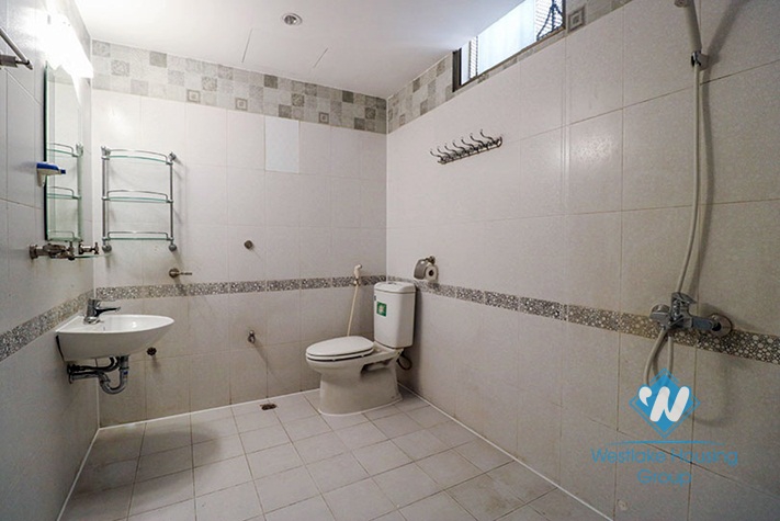 A nice 3 bedroom house for rent in Doi Can, Ba Dinh
