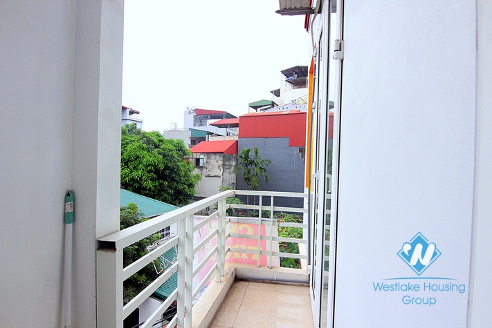 An affordable 5 bedroom house for rent in Au co, Tay ho