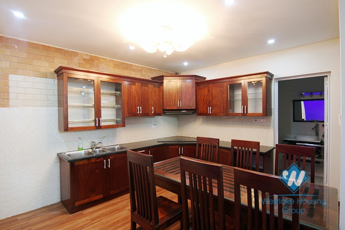 A cheap house for rent in Au co, Tay Ho