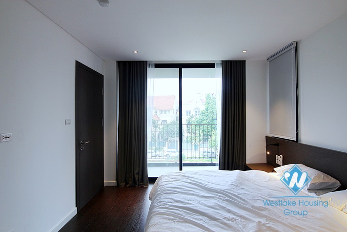 Luxurious and brand-new 1 bedroom apartment for ren in To Ngoc Van, Tay Ho, Ha Noi.