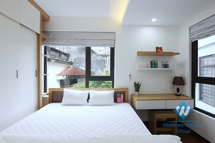 Bright and brandnew 2 bedrooms apartment for rent in Tay Ho area.