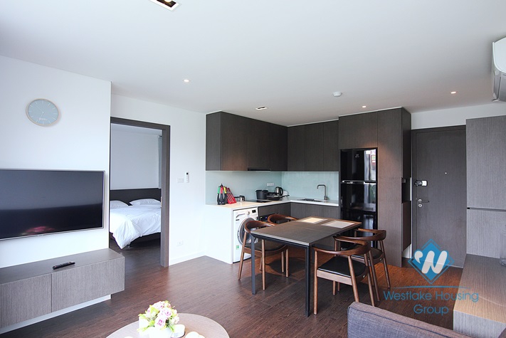 Luxurious and brand-new 1 bedroom apartment for ren in To Ngoc Van, Tay Ho, Ha Noi.