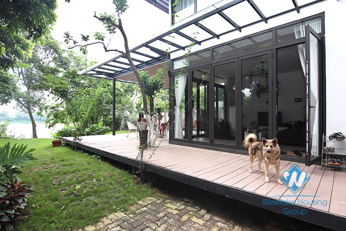 A green house near red river with huge size for rent in Ngoc Thuy, Long Bien district.