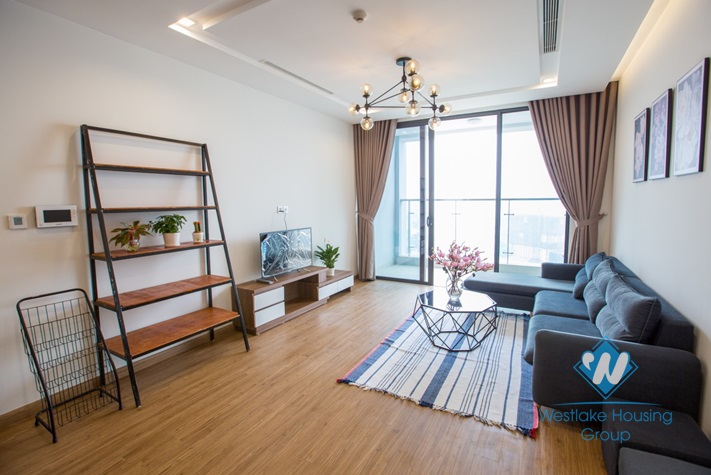 Bright and morden 3 bedrooms apartment for rent in Vinhome Metropolis, Lieu Giai, Ba Dinh.