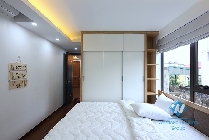 Brand new 2 bedrooms apartment for rent in Nhat Chieu, Tay Ho district.