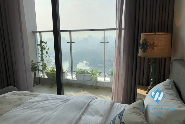 A beautiful apartment for rent in Vinhome Metropolis