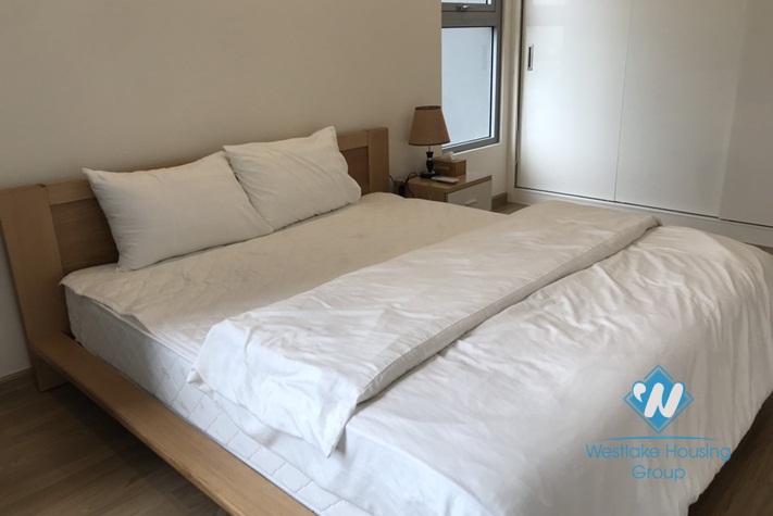 An inexpensive 3 bedroom apartment for rent in Vinhome Gardenia