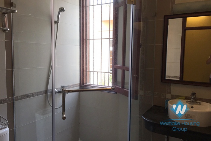 A cozy house for rent on Hoang Hoa Tham, Ba Dinh