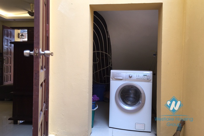 A cozy house for rent on Hoang Hoa Tham, Ba Dinh