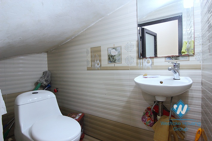 Affordable house with 4 bedrooms for rent on Au Co street