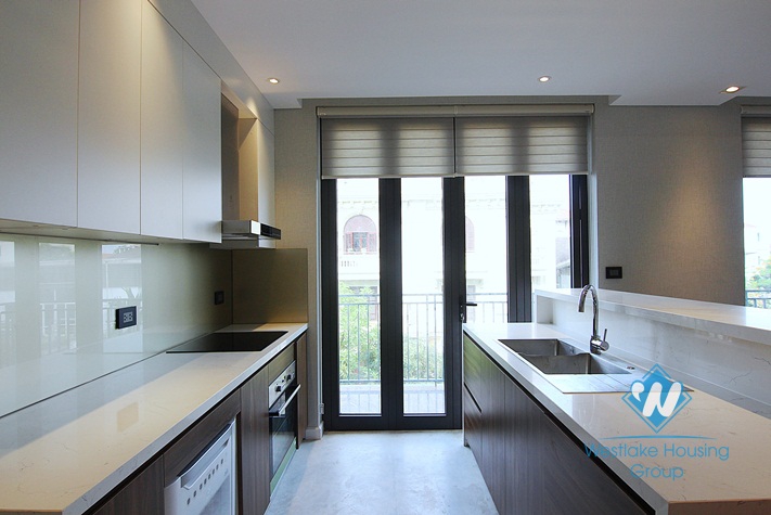 A delightful 2 bedroom apartment for rent on Quang Khanh, Tay Ho