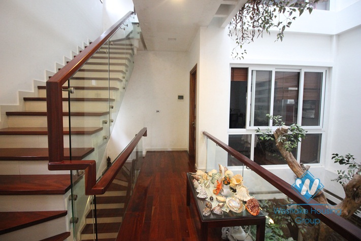 A beautiful house with 6 bedrooms for rent in Tay Ho, Ha Noi