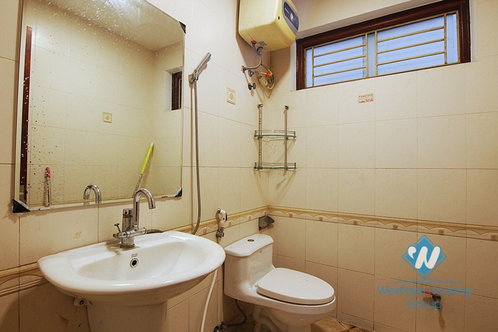 A massive villa for rent on Au Co street, Tay Ho District