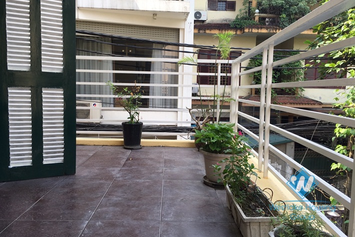 A cozy house for rent on Hoang Hoa Tham, Ba Dinh