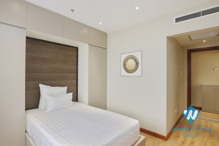 A high end 2 bedroom apartment for rent in Hai Ba Trung District