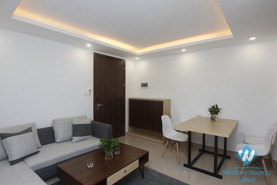 Self catering 1 bedroom apartment for rent in the heart of Truc Bach, Tay Ho, Hanoi