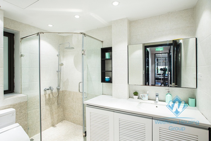 Decent two-bedroom apartment in Cau Giay district